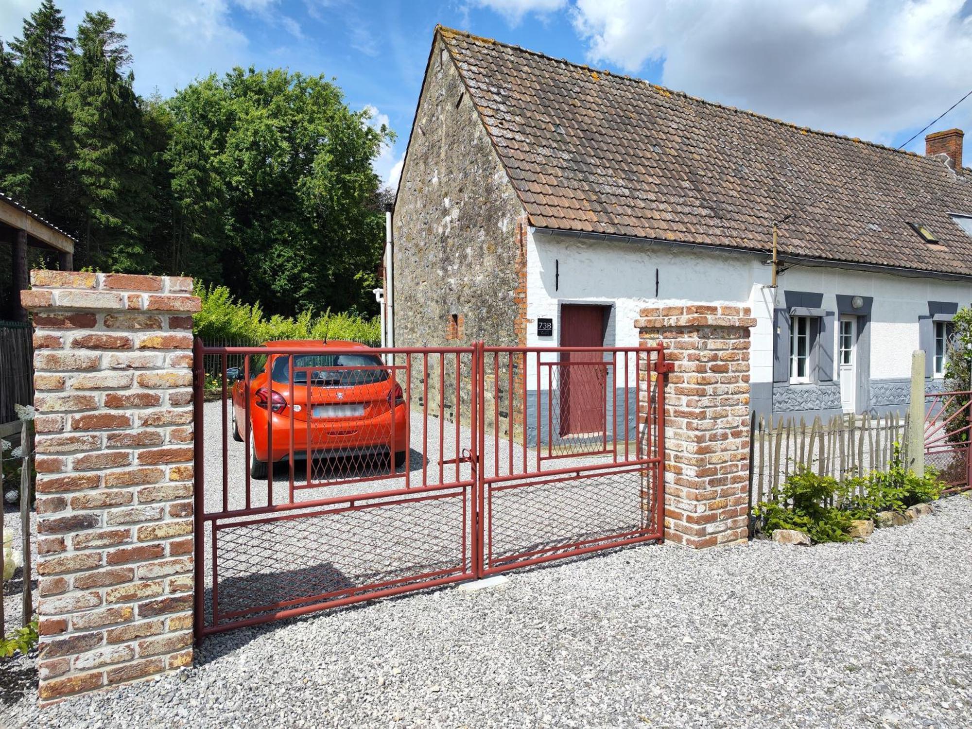 La Tiote Maison Fiennes Bagian luar foto